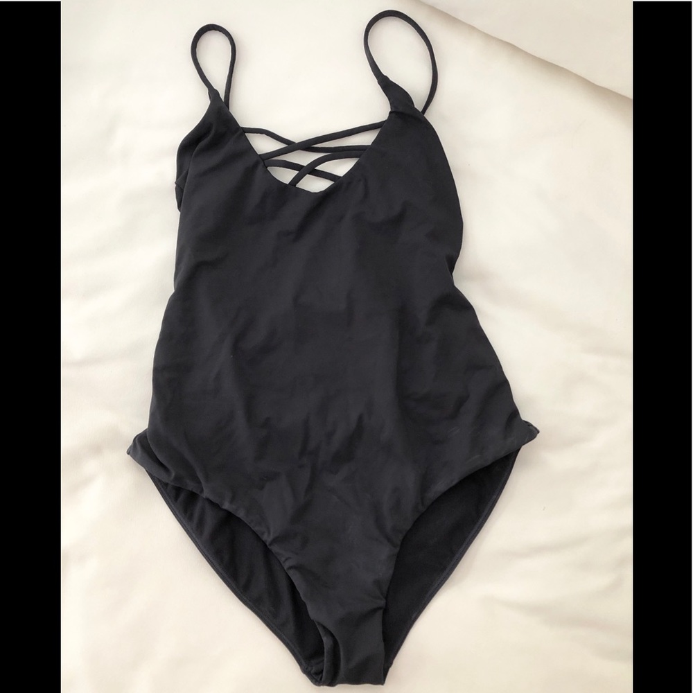 NWOT Billabong one piece swimsuit